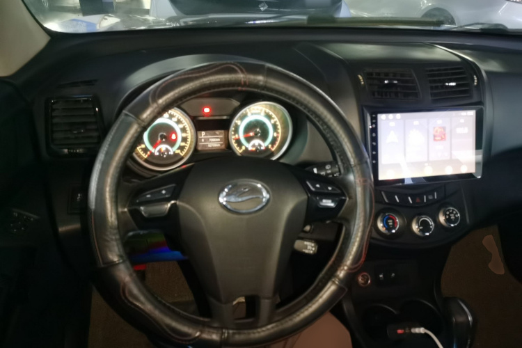 陆风X5 2015款 1.5T CVT创领版局部细节13