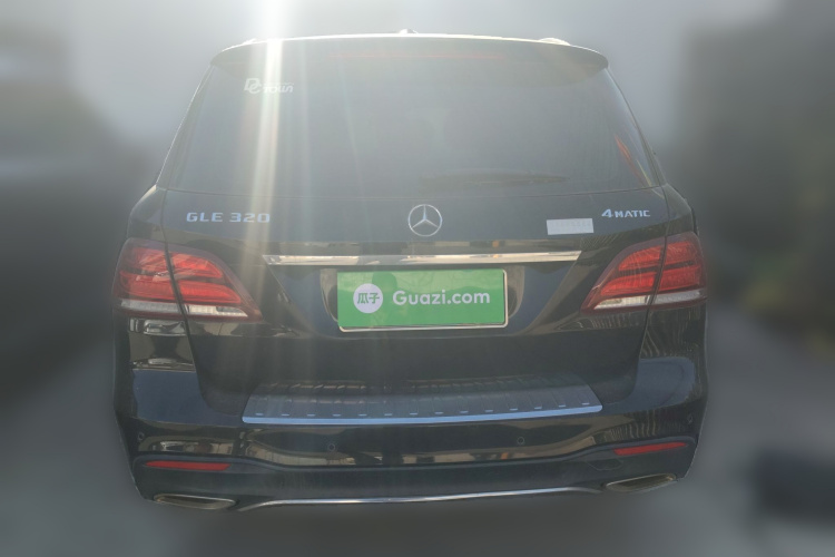 奔驰GLE 2016款 GLE 320 4MATIC 动感型车身外观6004