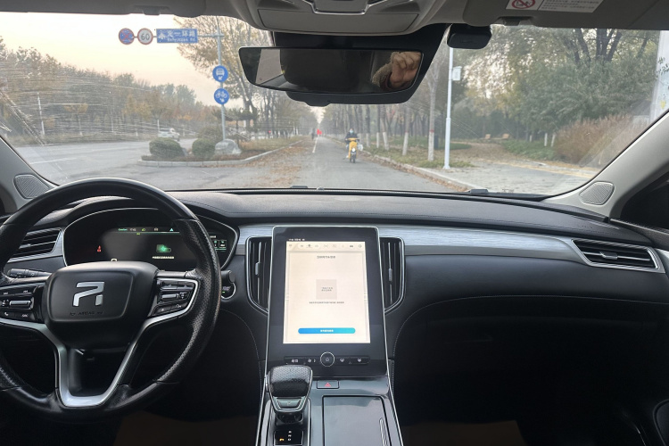 飞凡汽车 飞凡ER6 2021款 新动版 620km 智享版中控内饰7003