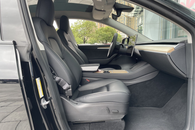 特斯拉 Model Y 2022款 后轮驱动版中控内饰7006