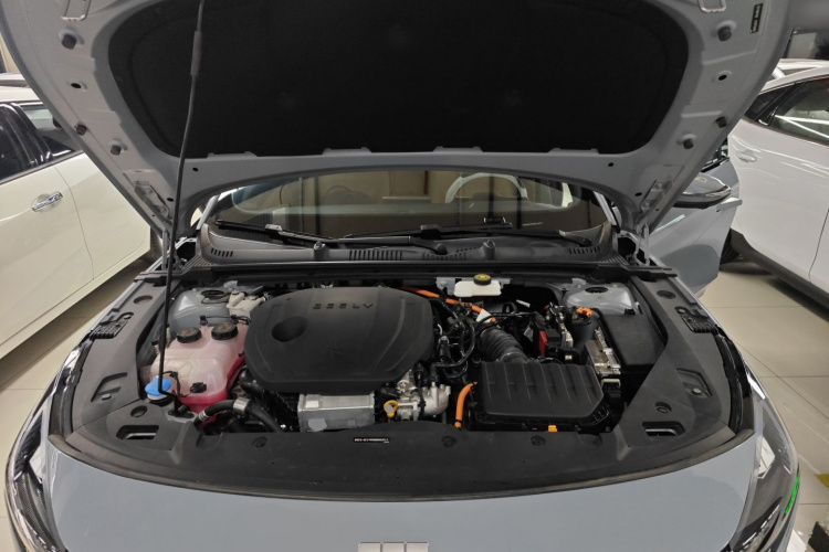 吉利银河 银河L6 2023款 125km 星舰局部细节24