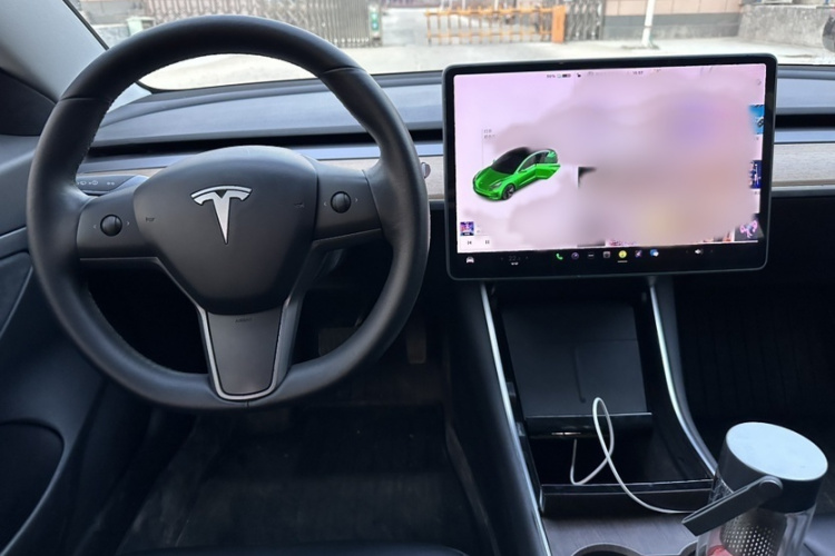 特斯拉 Model 3 2020款 改款 标准续航后驱升级版局部细节13