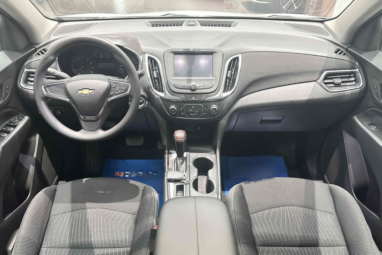 雪佛兰 探界者 2017款 535T 自动领界版中控内饰7009