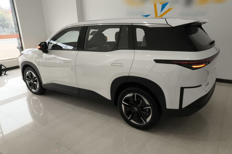 丰田 铂智3X 2025款 430 Air车身外观4