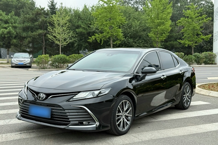 丰田 凯美瑞 2021款 2.5G 豪华版车身外观1