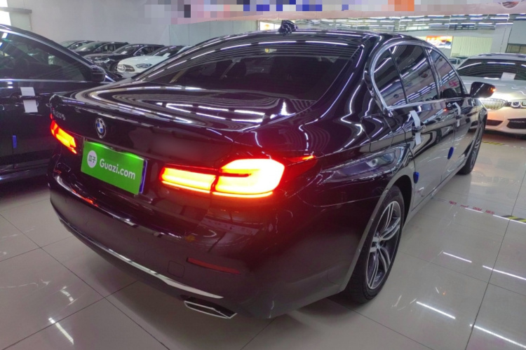 宝马5系 2023款 改款 530Li 领先型 豪华套装车身外观7