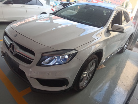 奔驰GLA 2016款 GLA 200 时尚型