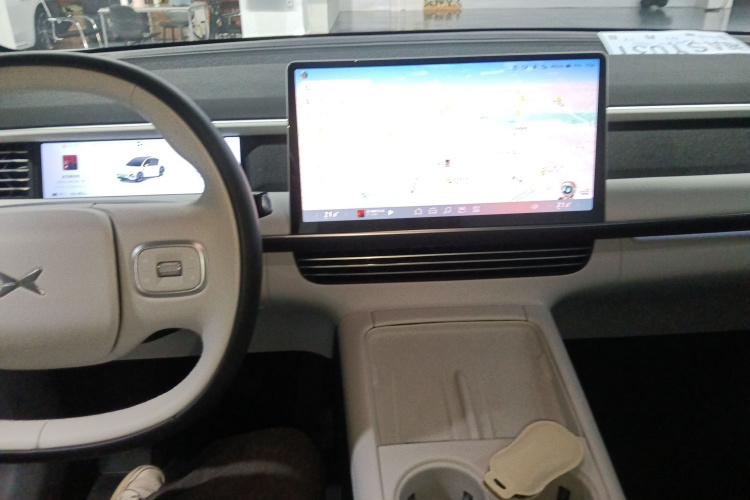 小鹏G6 2023款 580 长续航 Max中控内饰7002