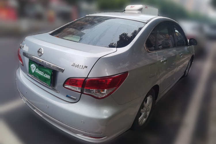 日产 轩逸 2018款 经典 1.6XE CVT舒适版车身外观6005