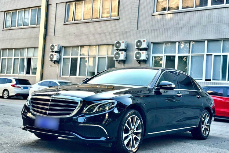 奔驰E级 2019款 E 200 L车身外观6003