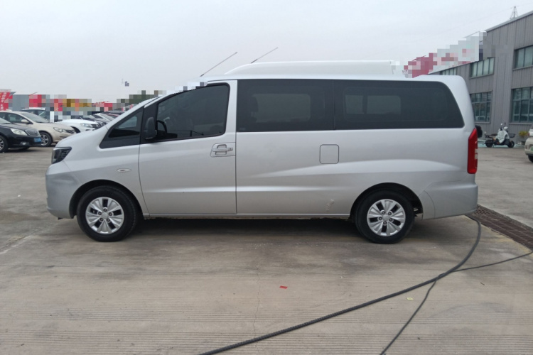 江淮瑞风 瑞风M3 2019款 PLUS 创客版 1.8L 豪华型车身外观4