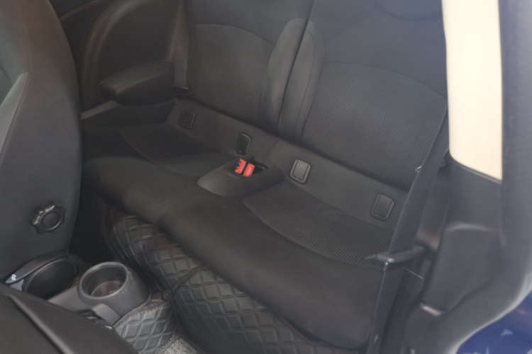 MINI 2012款 1.6L COOPER Baker Street中控内饰21