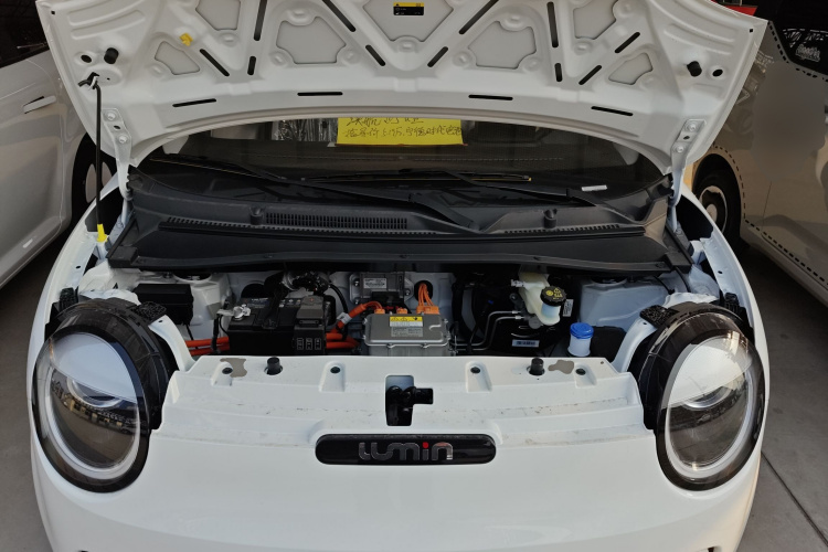 长安启源 长安Lumin 2026款 宝藏版 205km 酷爱米 宁德机舱底盘24
