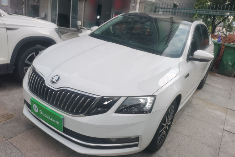 斯柯达 明锐 2019款 TSI230 DSG智行豪华版 国VI车身外观1