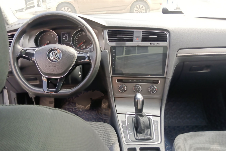 大众 高尔夫 2015款 1.6L 自动舒适型中控内饰7002