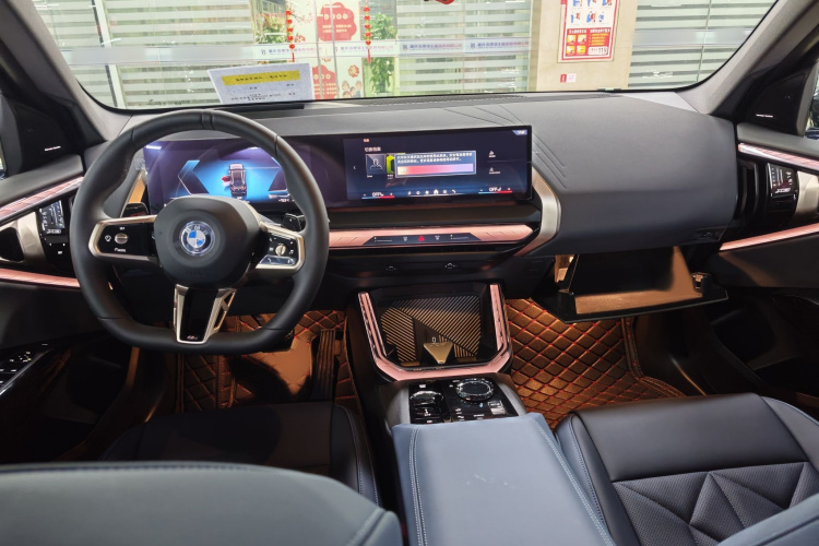 宝马X3 2025款 xDrive30L 尊享型 M运动曜夜套装中控内饰7001