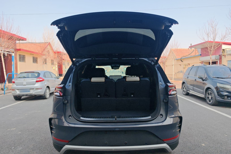 比亚迪 唐新能源 2022款 DM-p 215KM 四驱旗舰型局部细节23