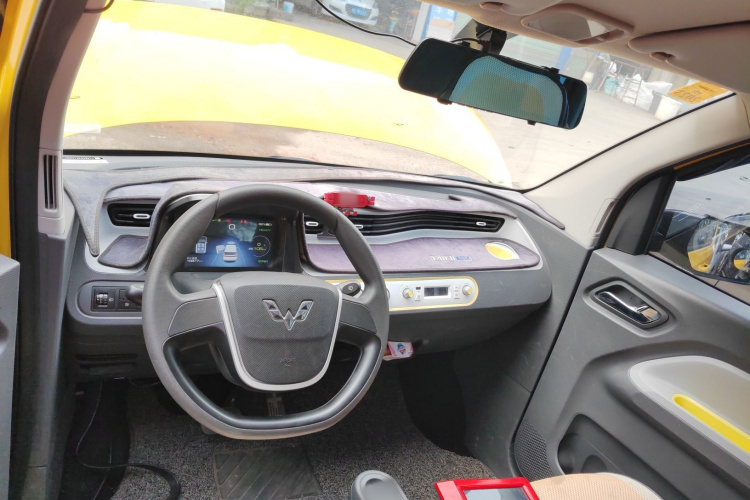 五菱汽车 宏光MINIEV 2021款 马卡龙时尚款 三元锂中控内饰12