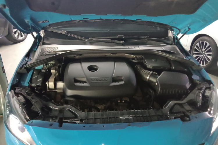 沃尔沃V60 2017款 2.0T Polestar局部细节24