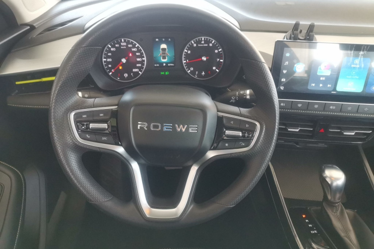 荣威i5 2021款 1.5L CVT铂金版中控内饰13