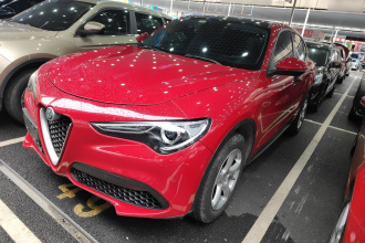 阿尔法·罗密欧 Stelvio斯坦维 2017款 2.0T 200HP 精英版