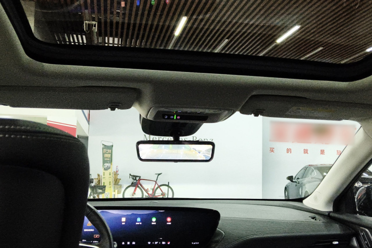 别克 君越 2023款 28T 越尊版中控内饰22
