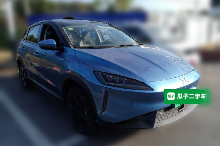 小鹏G3 2020款 400 尊享版车身外观3