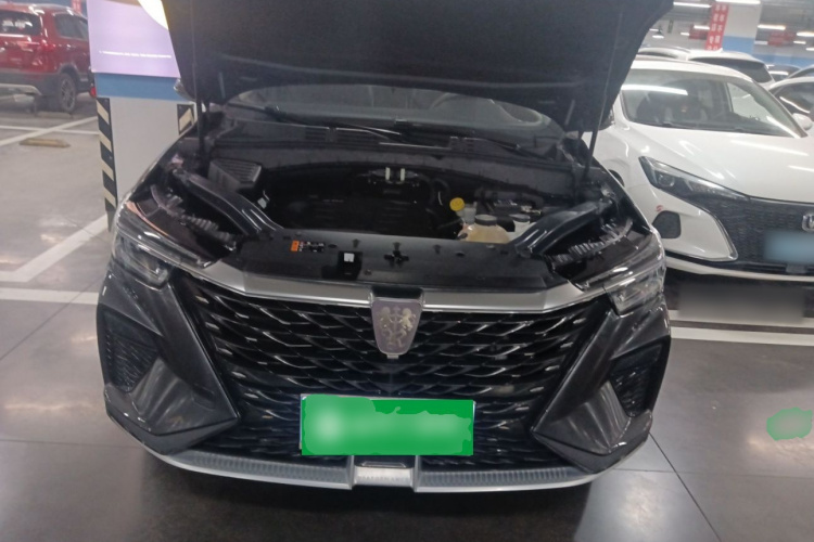 荣威RX5 2023款 PLUS 330TGI 自动领潮智惠版机舱底盘24