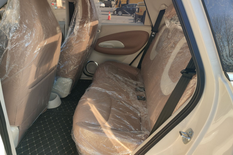 五菱汽车 五菱缤果 2025款 333km 悦享款中控内饰21