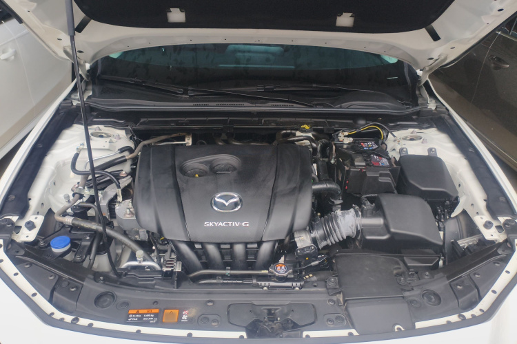 马自达3 昂克赛拉 2023款 2.0L 自动质耀版机舱底盘24