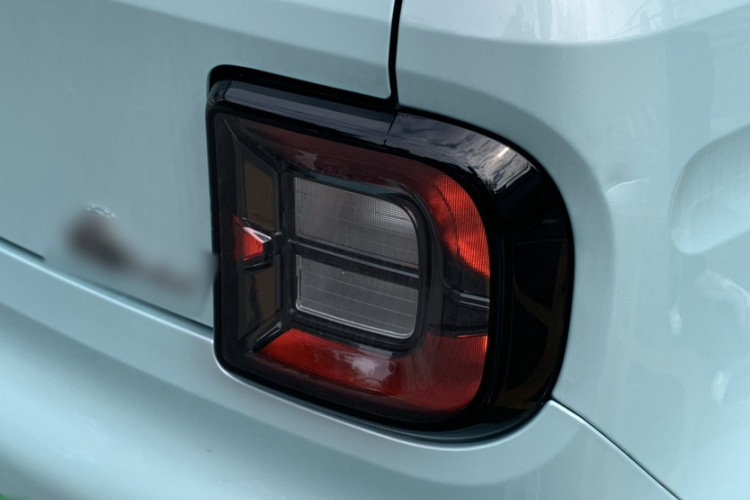 吉利银河 2023款 熊猫mini 120km 亚运熊车身外观6001