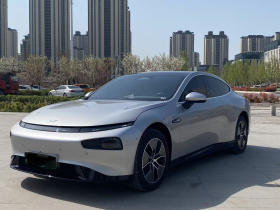 小鹏P7 2023款 P7i 702 Pro