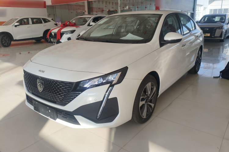 标致408 2022款 1.6T 追光版车身外观1