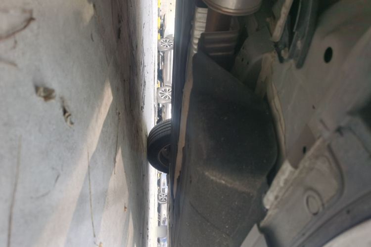 本田UR-V 2020款 370TURBO 两驱尊雅版局部细节9002