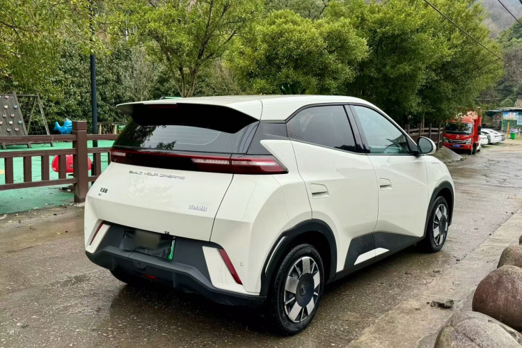 比亚迪 海鸥 2024款 荣耀版 305km 活力版车身外观6004