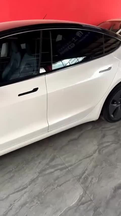 特斯拉 Model 3 2022款 后轮驱动版讲解2