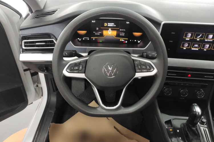 大众 朗逸 2023款 1.5L 自动得逸版中控内饰13