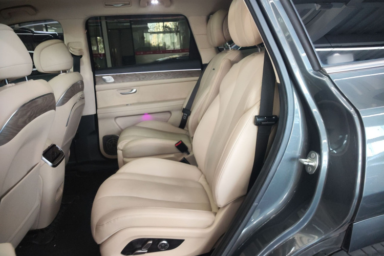 鸿蒙智行 问界M7 2022款 1.5T 后驱舒适版中控内饰7004