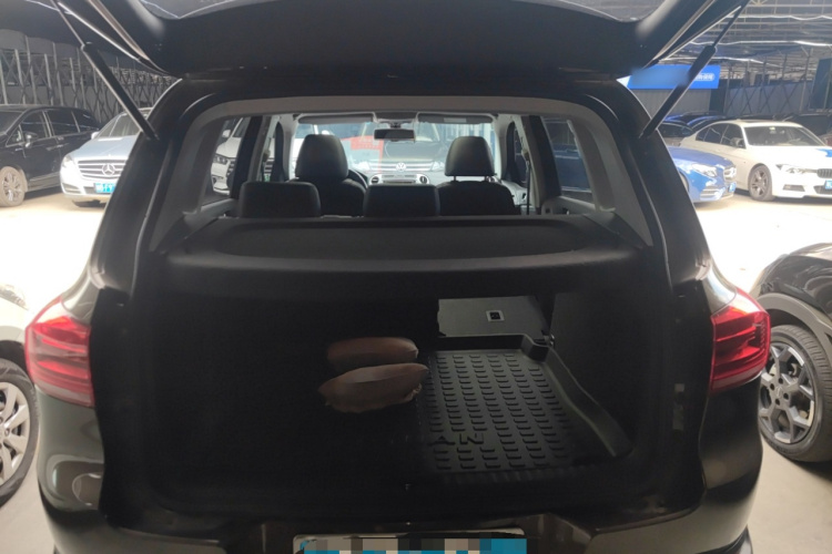 大众 途观 2015款 2.0TSI 自动四驱豪华版局部细节23