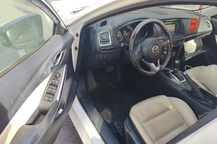 马自达 阿特兹 2014款 2.0L 蓝天豪华版中控内饰7003