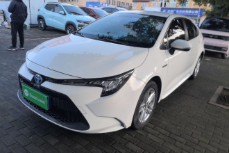 丰田 雷凌 2022款 双擎 1.8H E-CVT进取版