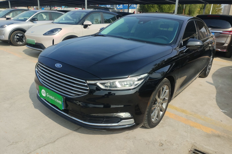 福特 金牛座 2019款 EcoBoost 245 尊享版车身外观1