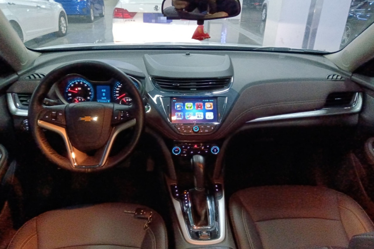 雪佛兰 迈锐宝 2017款 1.5T 自动豪华版中控内饰12