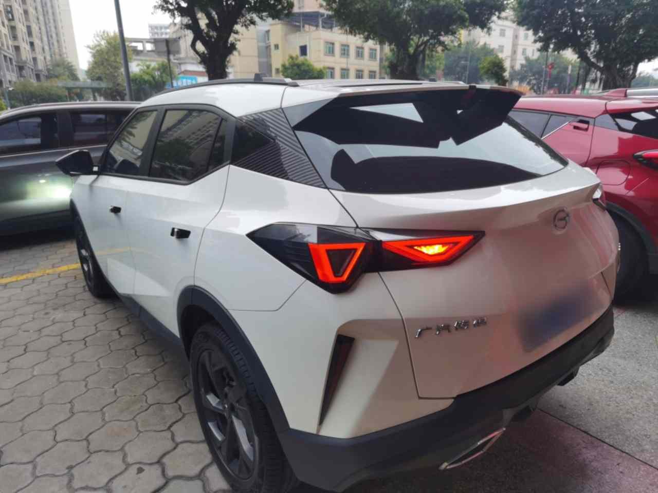 广汽传祺 传祺GS3 2023款 影速 270T 劲享版(2)