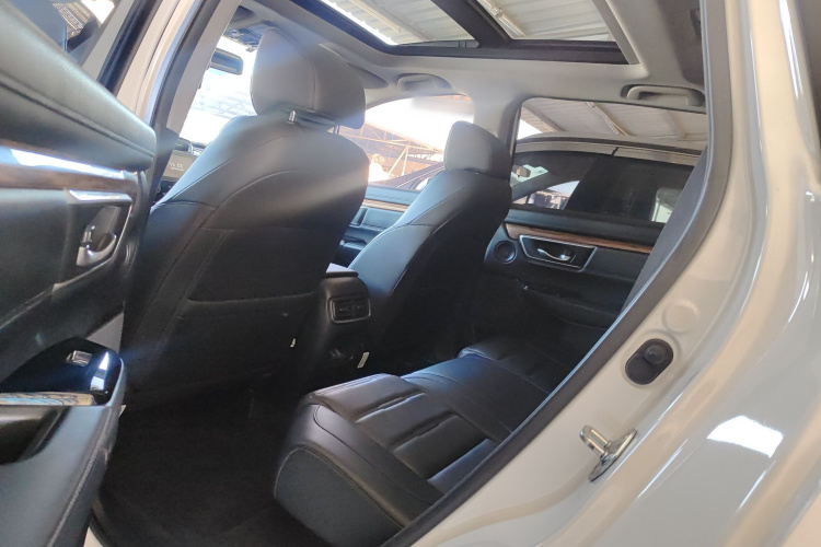 本田CR-V 2019款 240TURBO CVT两驱风尚版 国V中控内饰21