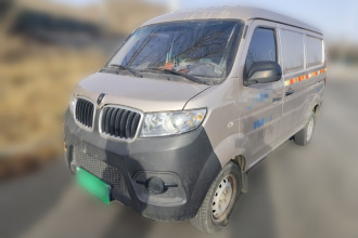 金杯 小海狮X30 2023款 1.5L 超享型厢货2/5座无空调版SWC15M