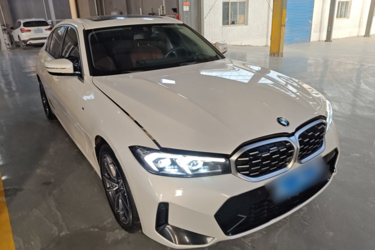 宝马3系 2024款 325Li M运动套装车身外观3