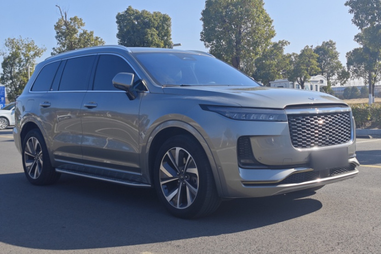 理想汽车 理想ONE 2021款 增程6座版车身外观6008