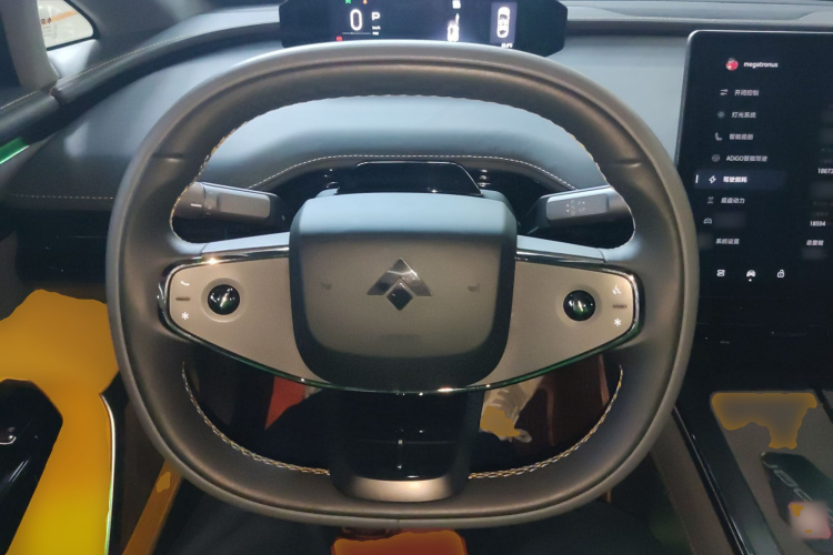 昊铂GT 2023款 560后驱七翼版中控内饰13