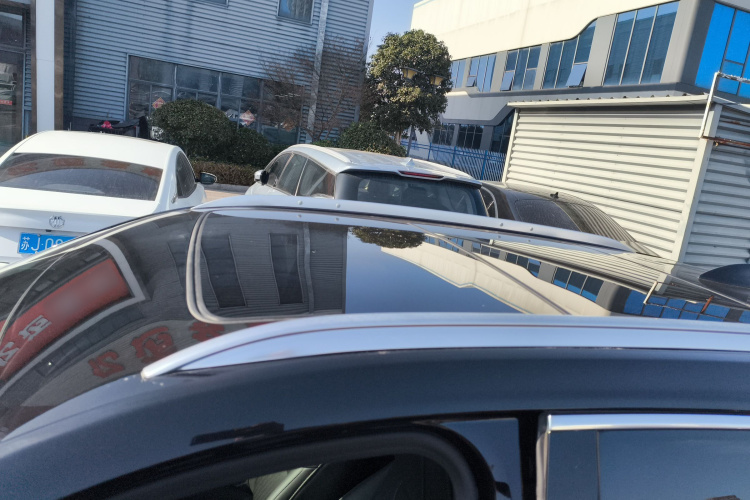 凯迪拉克XT4 2023款 28T 两驱风尚型局部细节57